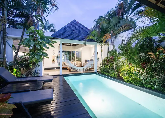 1-Br Private Pool Wander Villa Seminyak Kunti Utara St