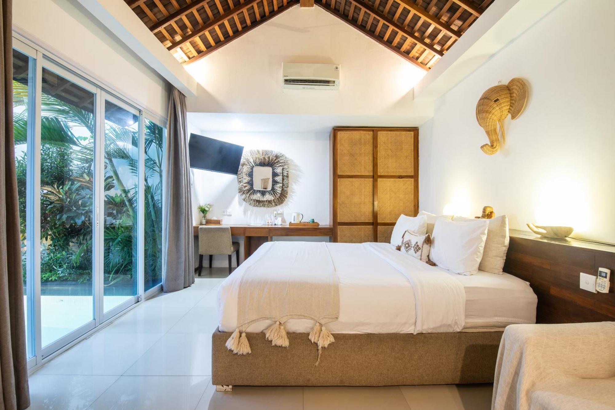 1-br Private Pool Wander Kunti Utara St *